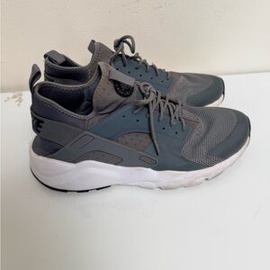 Nike Air Huarache Run Ultra Mens 11.5 Sneakers Running Shoes Gray 819685-011